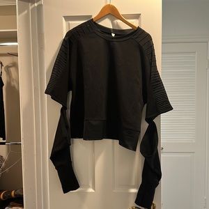 Alo sweater